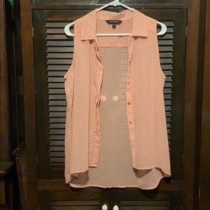 Darjoni sleeveless top